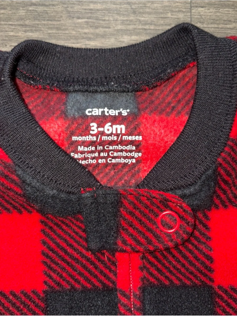 Carters carter red